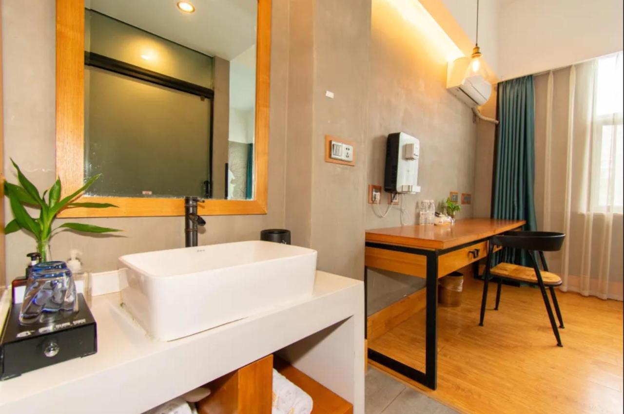 Gongxili - Chujian Hotel Kunming Kültér fotó